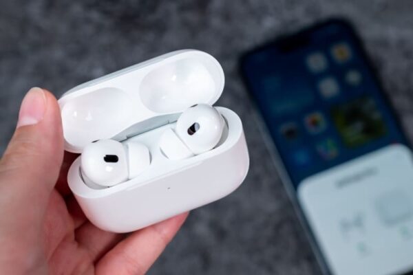 「第3世代AirPods Pro」は心拍数測定センサー搭載？今後もヘルスケア機能が続々追加か