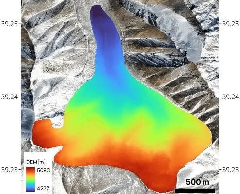 航空アイスレーダーで氷河量の調査を実施―中国